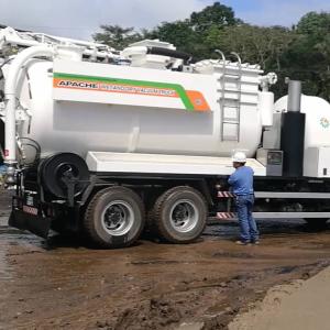 Industrial Wet and Dry Suction Vacuum Truck  Guzzler Truck Vacuum Excavator