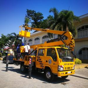 Manlifts Aerial Platform Truck Mounted Vehicle Articulated Folding Type