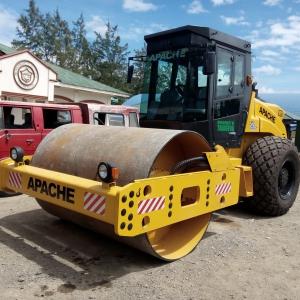 Vibratory Roller Compactor